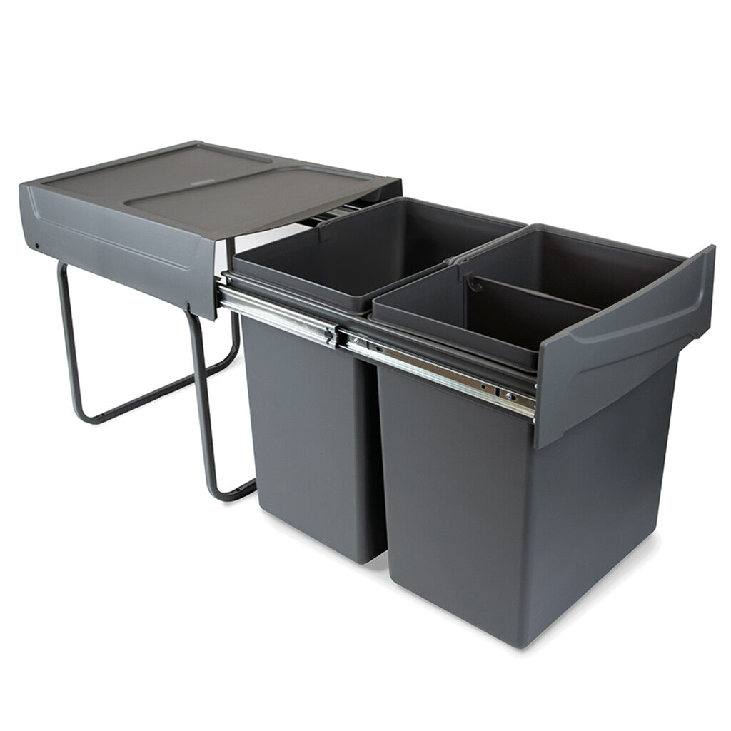 Recycling bin for lower mounting and manual pull out in kitchen unit